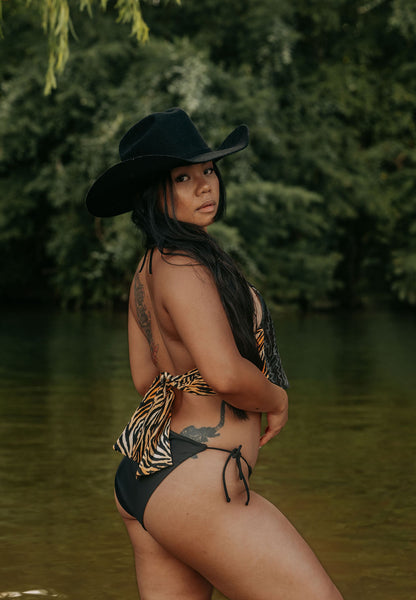 Tiger Tie-Back Boot Top