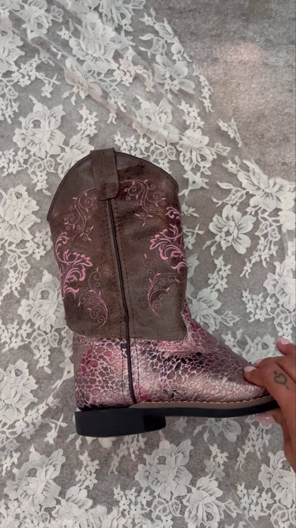 BYO Boots – One-Panel Top